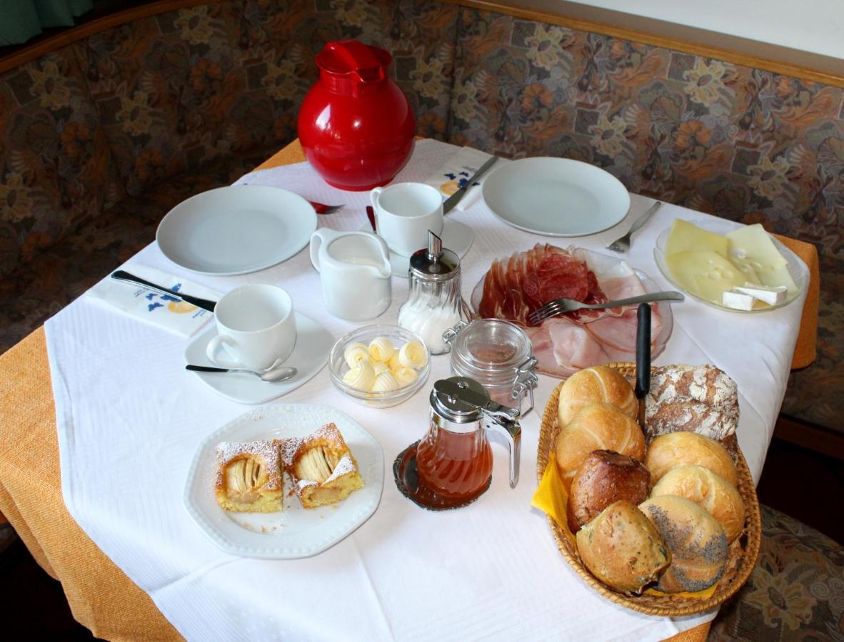 Gruberhof Bed and Breakfast Postal / Burgstall Eksteriør billede